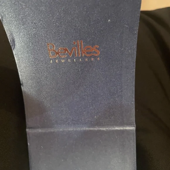 Stirling Silver and Zirconia Necklace - Picture 2 of 4